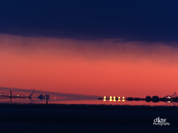 extreme telephoto winter heat shimmer Johnstown Bridge dawn